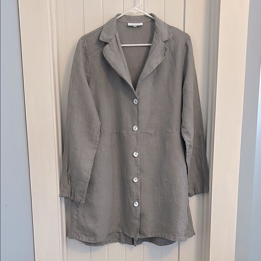 bryn Walker Gray Linen Tunic Button-Front Top